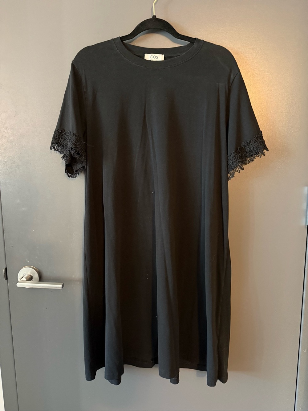 COS Black Crewneck Tee